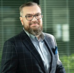 Tomasz Mamys, Starszy Kierownik Technicznego Wsparcia Sprzedaży oraz Projektów Wdrożeniowych w Symfonii dla portalu ERP