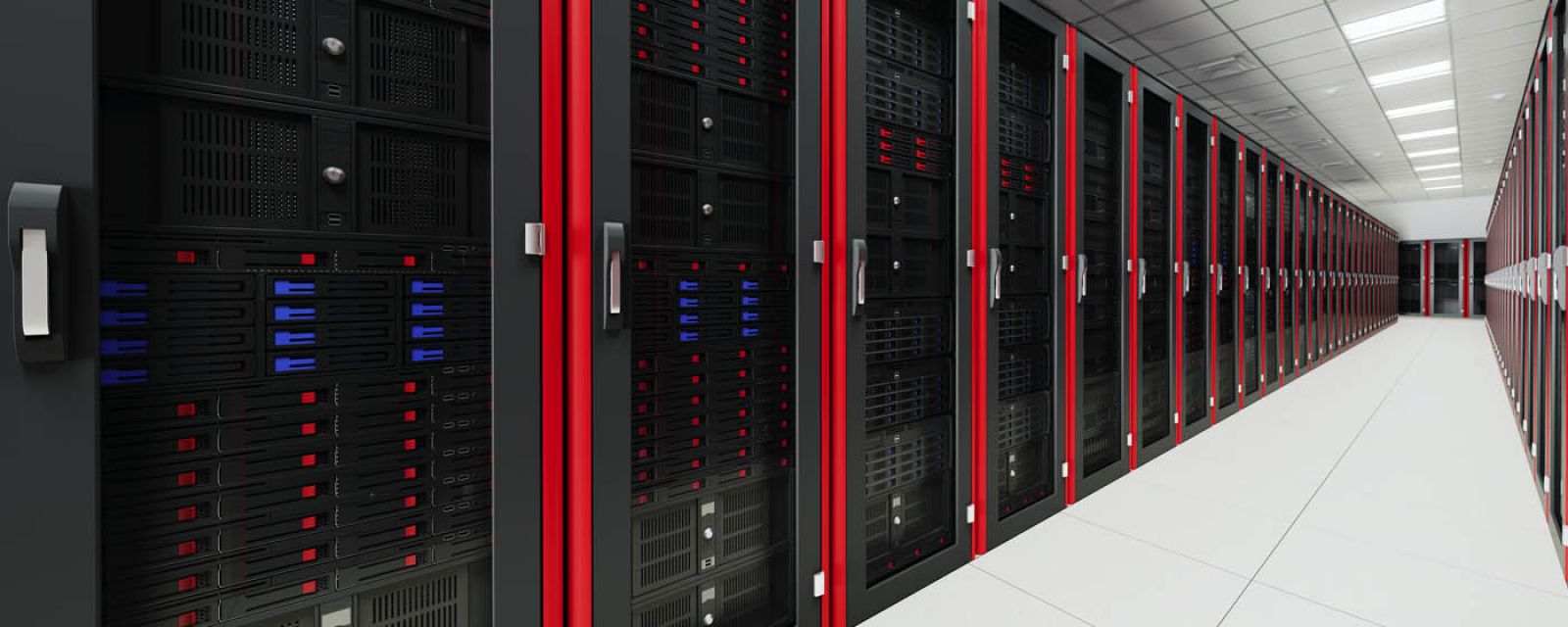 Bezpieczeństwo przesyłu twoich danych. Jak chronione są serwerownie?