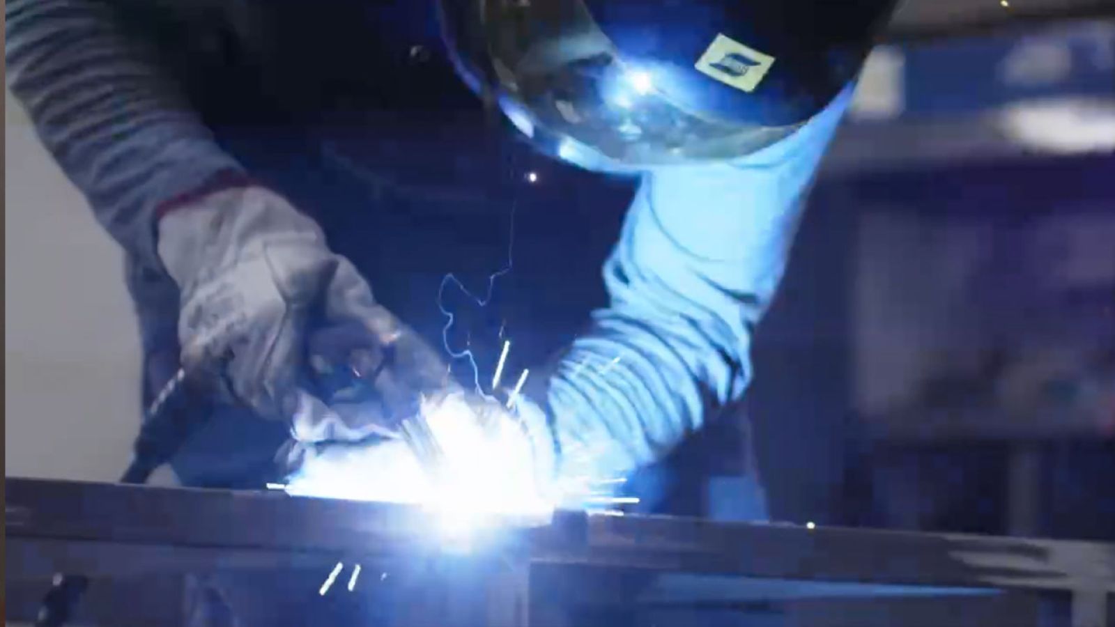 JAKMET i Merit ERP – przemysłowa precyzja wsparta cyfrowym kręgosłupem