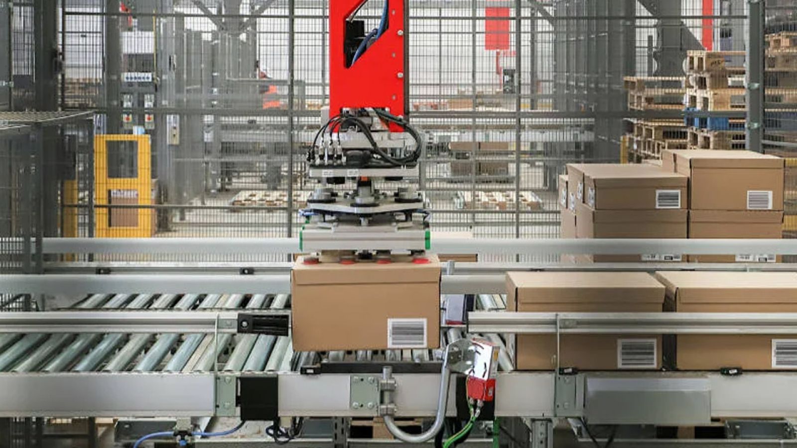 Systemy MFC i WCS w automatyzacji magazynowej – rola, różnice i zastosowania