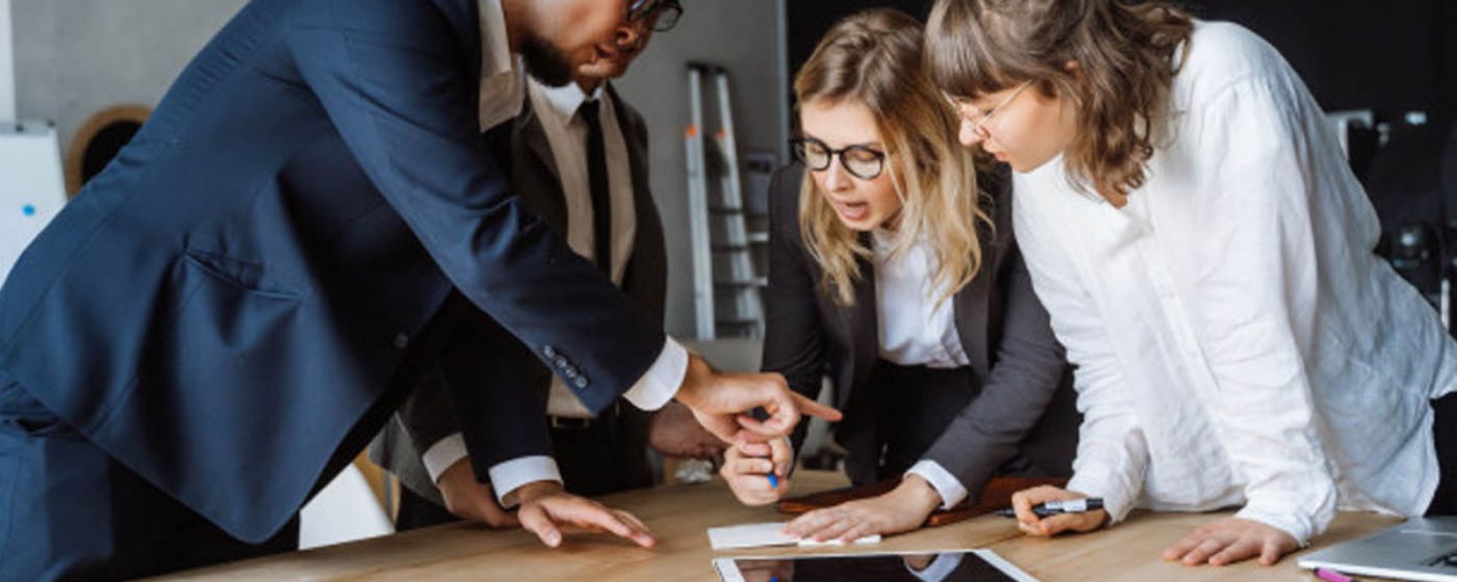 Jak cyfryzacja zmienia świat pracy? abas o umiejętnościach zawodowych 4