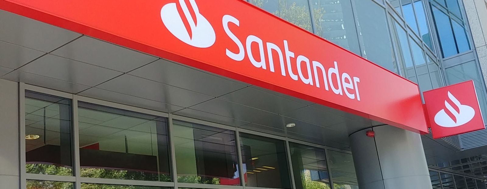 Santander Bank Polska wdrożył system Salesforce CRM bazujący na rozwiązaniu chmurowym