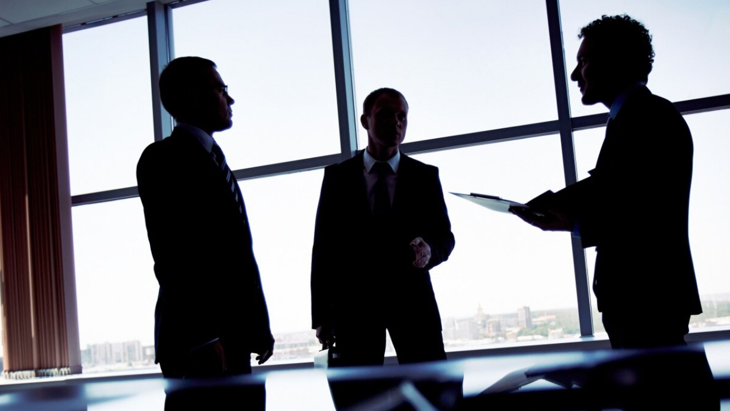 Jak skutecznie negocjować umowę ERP w firmie produkcyjnej?