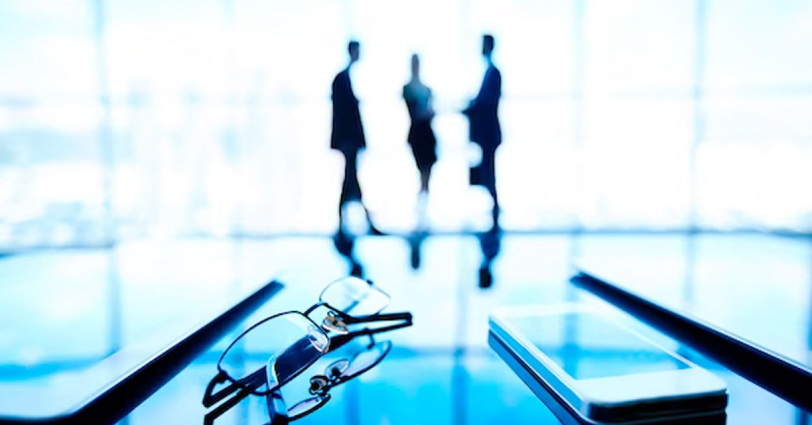 Rok 2023 będzie pełen wyzwań dla polskiego sektora IT, ale nastroje pozytywne w branży rosną